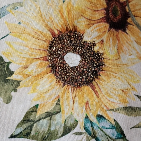 The Farmhouse Rachel Ashwell 72 x 16 Beaded Sunflower Fringed Table Runner - Picture 4 of 8